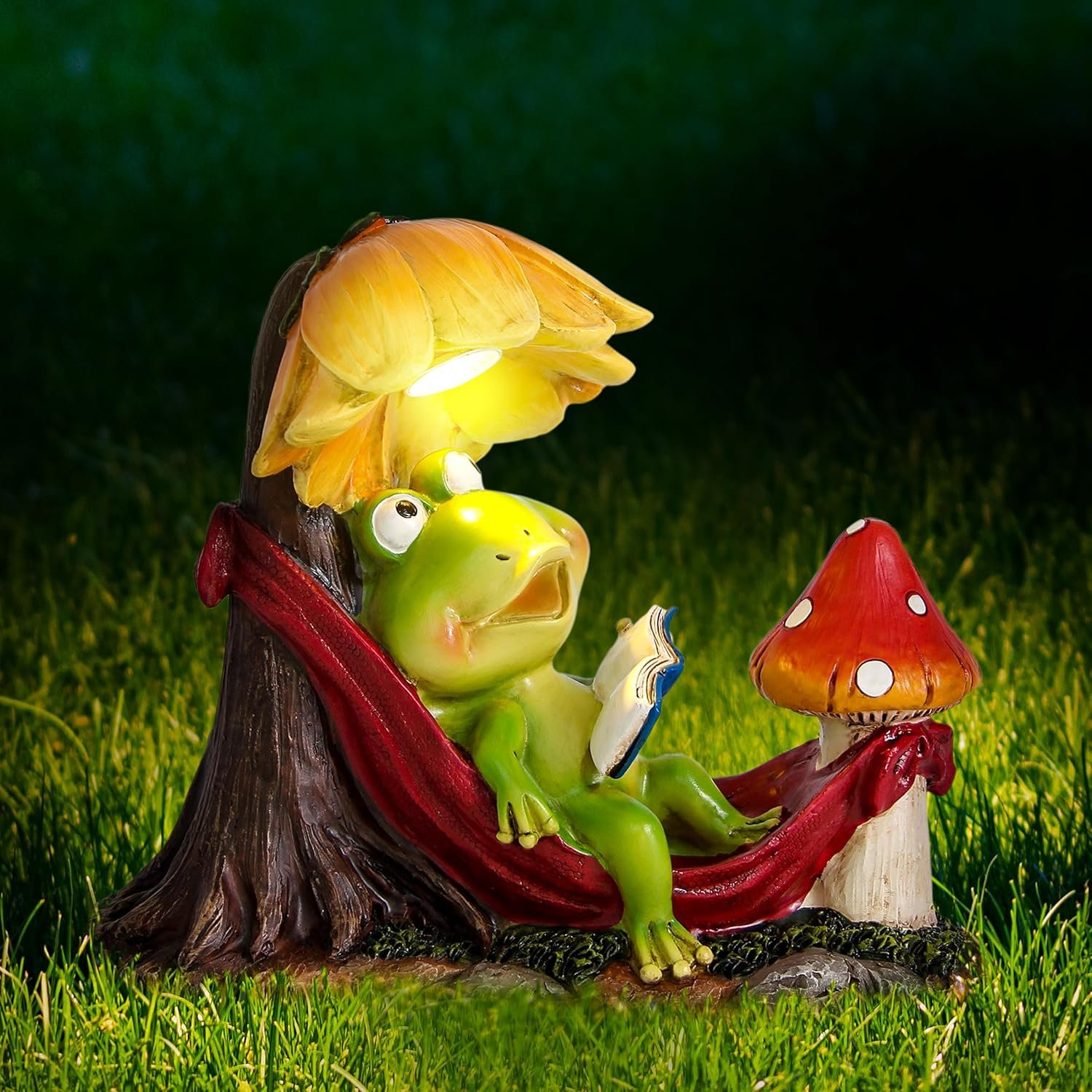 Leekung Solar Frog Garden Decor,Frog Figurine Outdoor Decor for Patio Yard